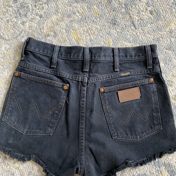 Wrangler denim shorts - Picture 3 of 6